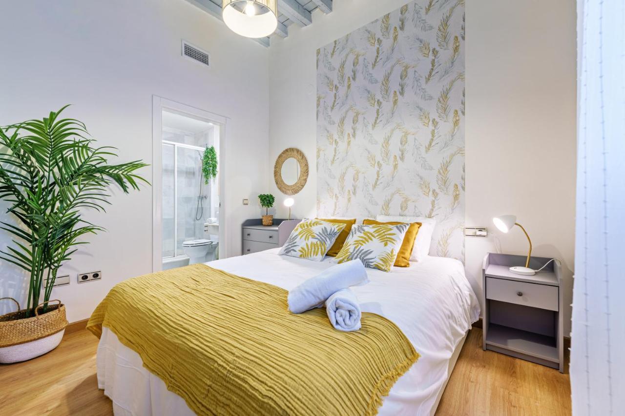 Enjoy Malaga - City Center Apartment Bagian luar foto