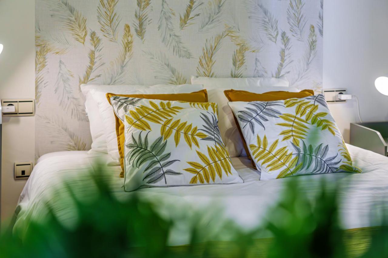 Enjoy Malaga - City Center Apartment Bagian luar foto